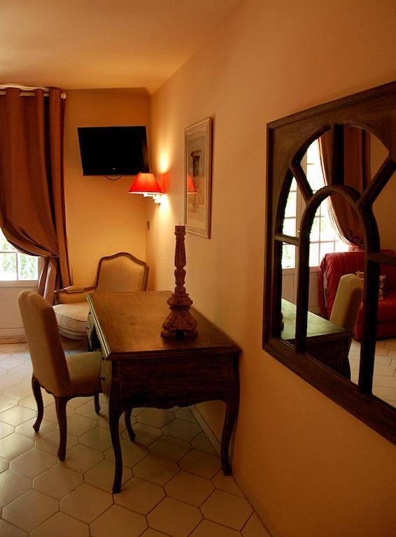Hotel Les Mazets Des Roches Tarascon Εξωτερικό φωτογραφία